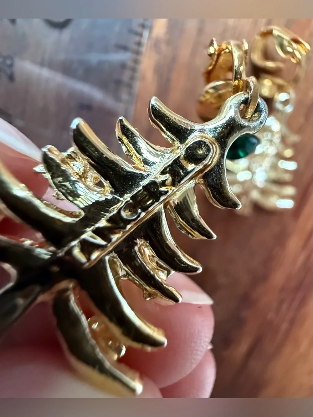 VTG Tancer Gold-Tone Christmas Tree Earrings Dangling Green AB Red Rhinestone